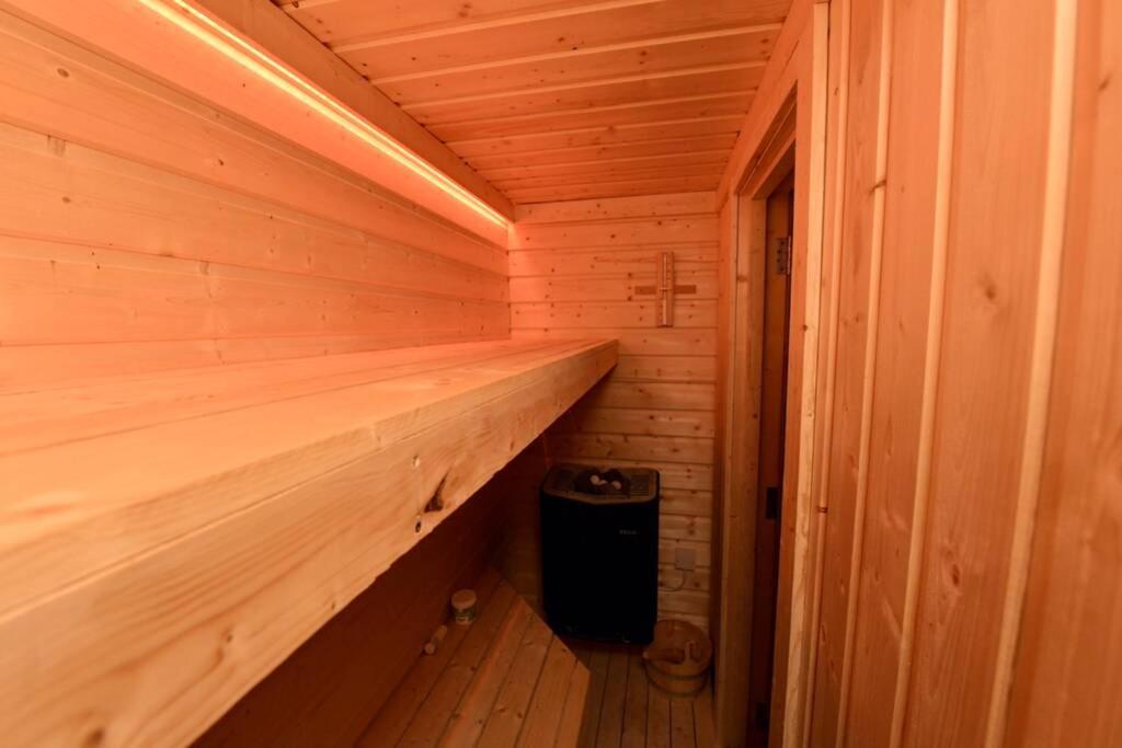 Flanders Loft Luxury Apartment With Sauna Dungiven Εξωτερικό φωτογραφία